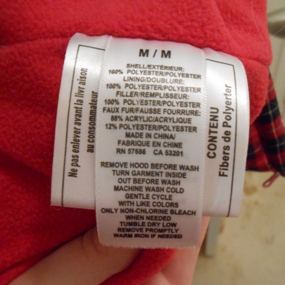 NWOT Aeropostale Pink Plaid Puffer Vest w/ Hood! - Picture 8 of 9